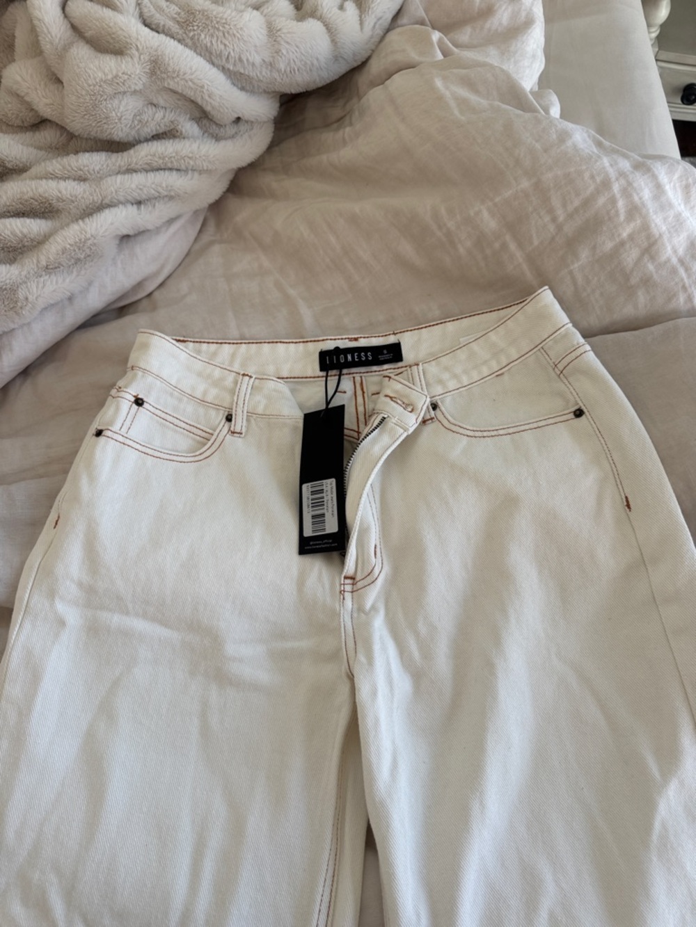 Lioness top model low rise straight jeans